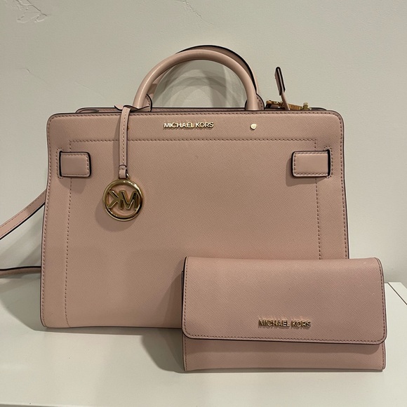Michael Kors Handbags - Michael KorS Rayne bag and wallet in blush